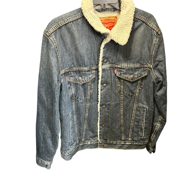 Levi's Other - Mens size small Levi's Sherpa Lined Denim Jacket